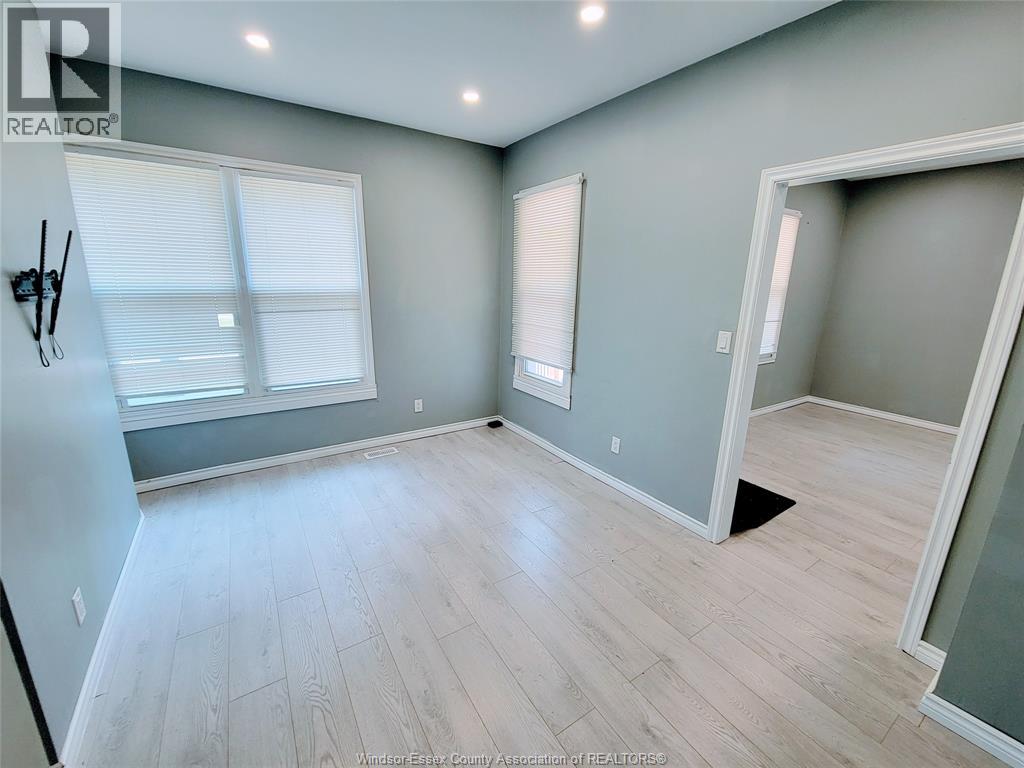 3092 Sandwich Unit# Main, Windsor, Ontario  N9C 1A4 - Photo 5 - 26014292
