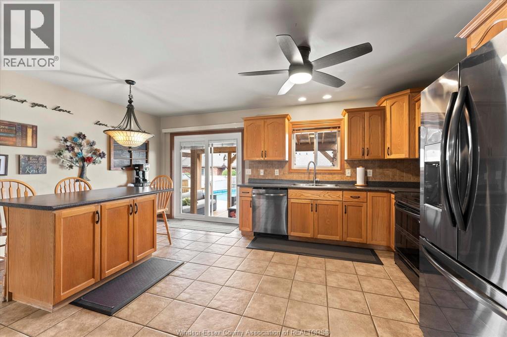 435 Fields Avenue, Lasalle, Ontario  N9J 3S6 - Photo 16 - 26014310