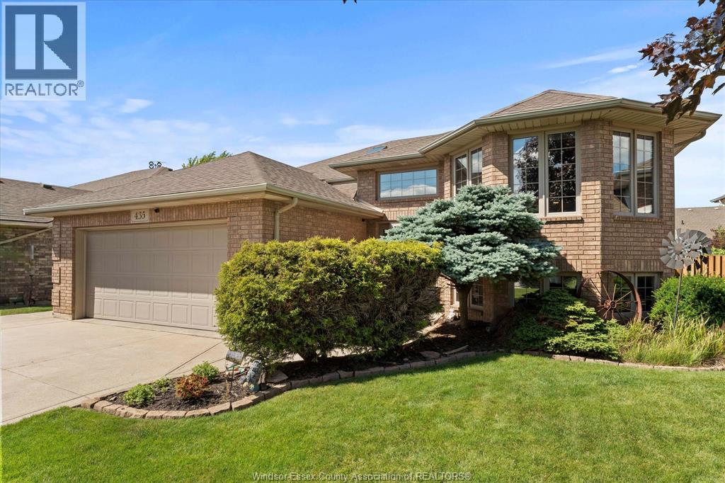 435 Fields Avenue, Lasalle, Ontario  N9J 3S6 - Photo 3 - 26014310