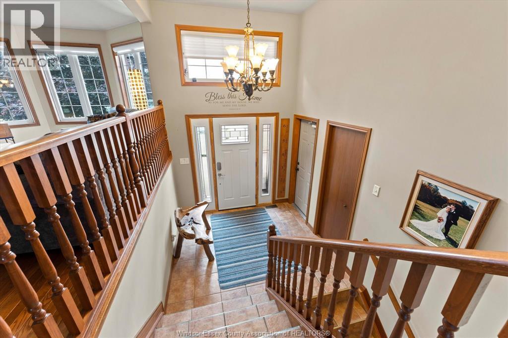 435 Fields Avenue, Lasalle, Ontario  N9J 3S6 - Photo 4 - 26014310