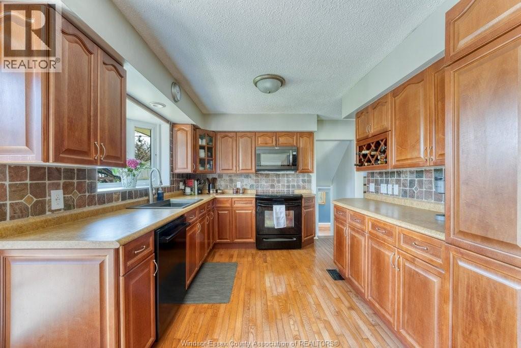 326 Centre Street, Essex, Ontario  N8M 1R4 - Photo 15 - 26014327