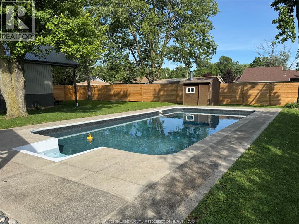 326 Centre Street, Essex, Ontario  N8M 1R4 - Photo 45 - 26014327