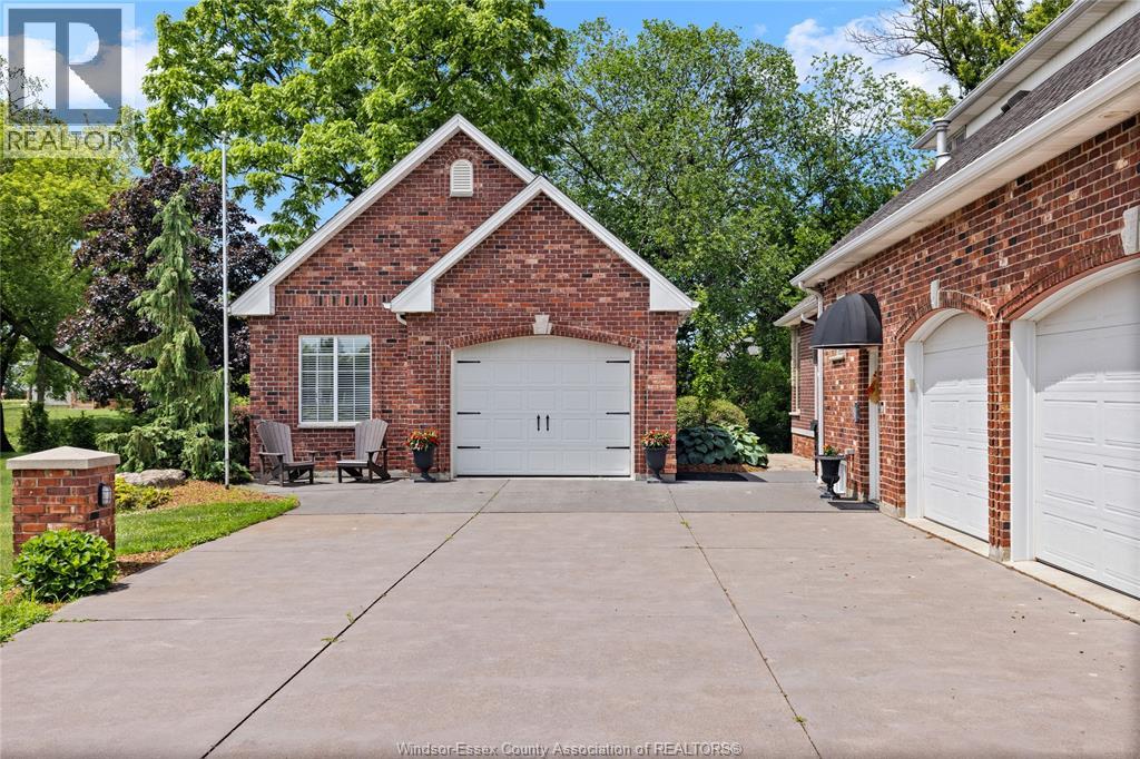 261 Ruggaber Drive, Lakeshore, Ontario  N8N 4N8 - Photo 44 - 26014337