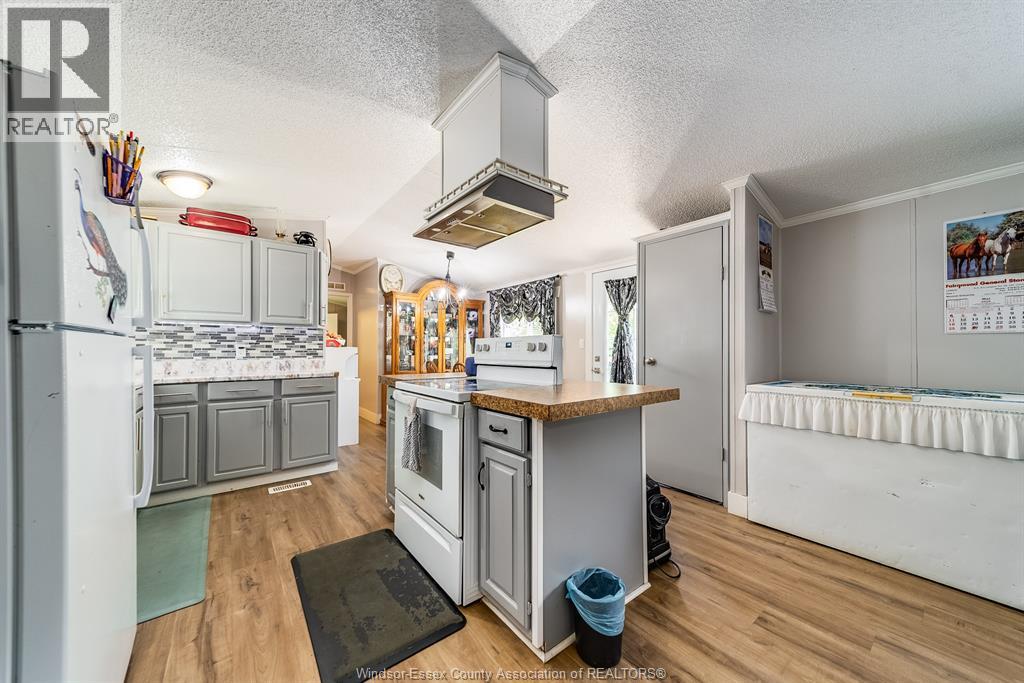 29338 Jane Road Unit# 98, Thamesville, Ontario  N0P 2K0 - Photo 16 - 26014264