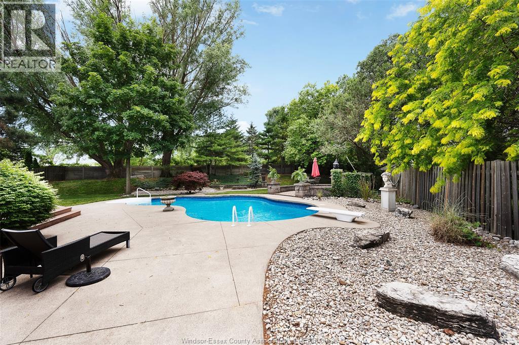 142 Pheasant Run, Lakeshore, Ontario  N0R 1A0 - Photo 5 - 26014341