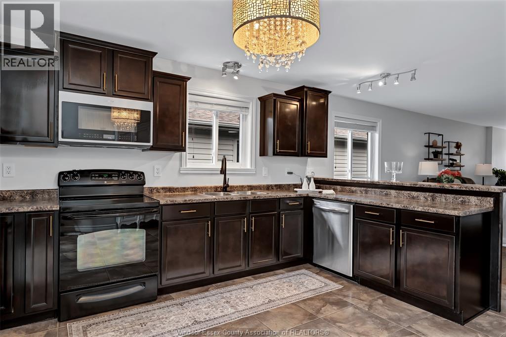 11825 Rockland, Windsor, Ontario  N8P 1Z7 - Photo 18 - 26014342