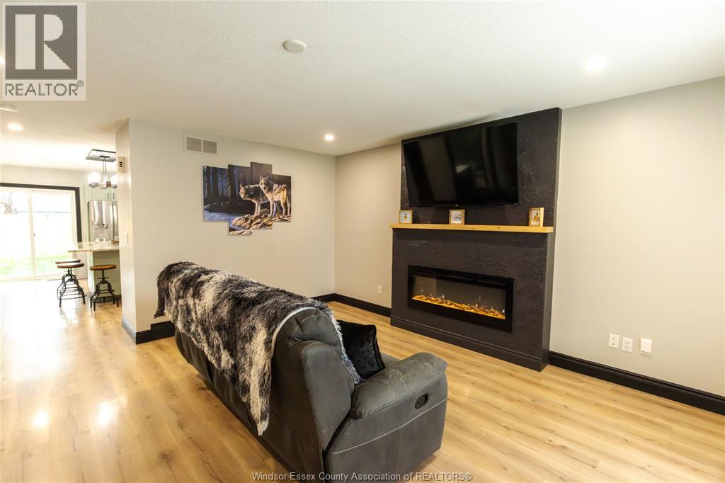 437 St. Louis, Belle River, Ontario  N0R 1A0 - Photo 3 - 26014355