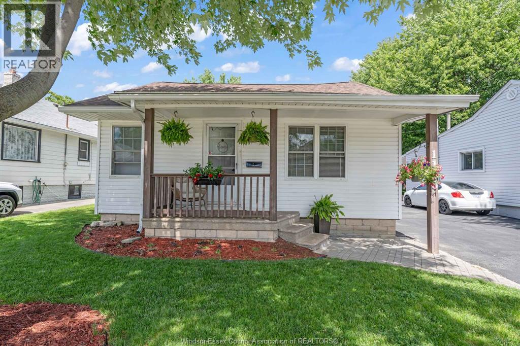 1196 Curry Avenue, Windsor, Ontario  N9B 2C9 - Photo 1 - 26014324