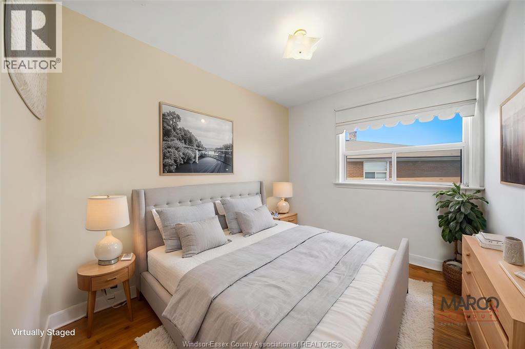 29 Fernando, Toronto, Ontario  M9M 2P7 - Photo 10 - 26014325
