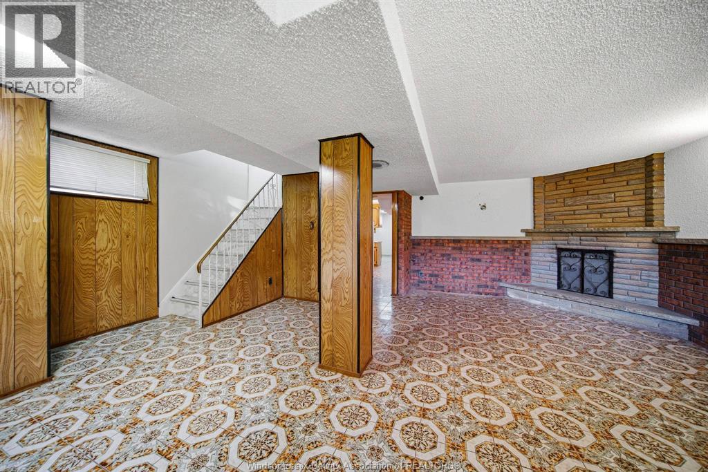 29 Fernando, Toronto, Ontario  M9M 2P7 - Photo 18 - 26014325