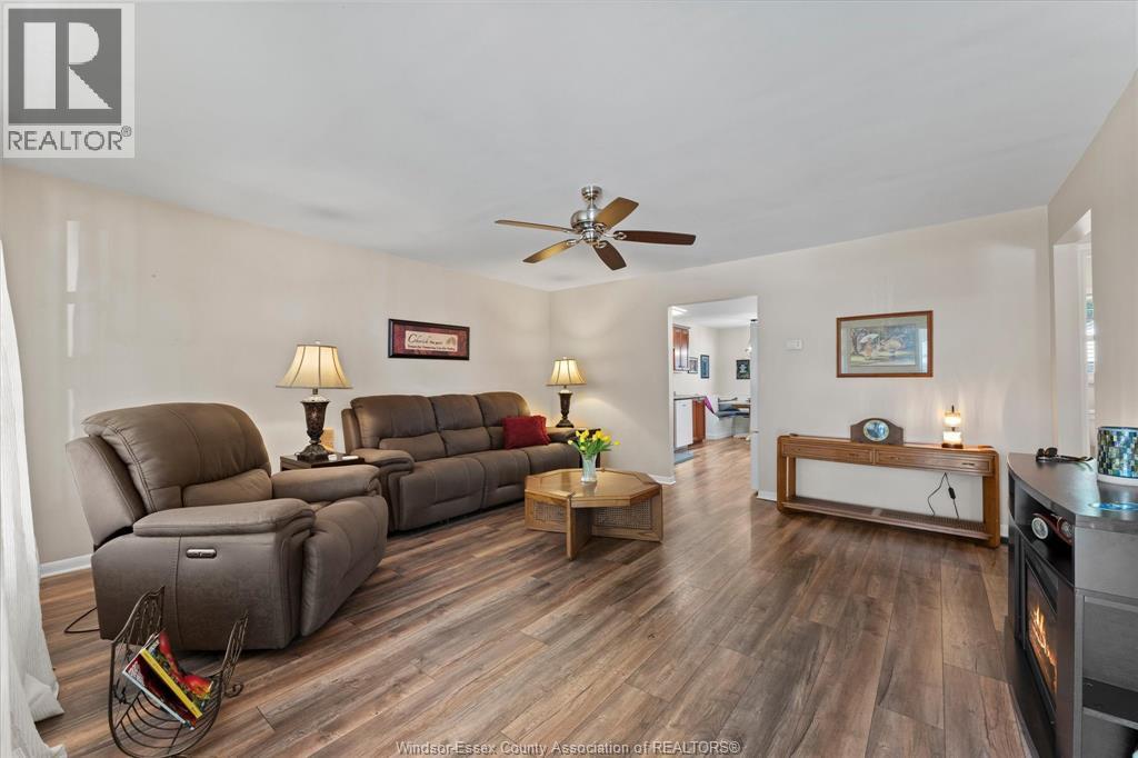 3560 Barrymore, Windsor, Ontario  N9C 1V3 - Photo 5 - 26014395