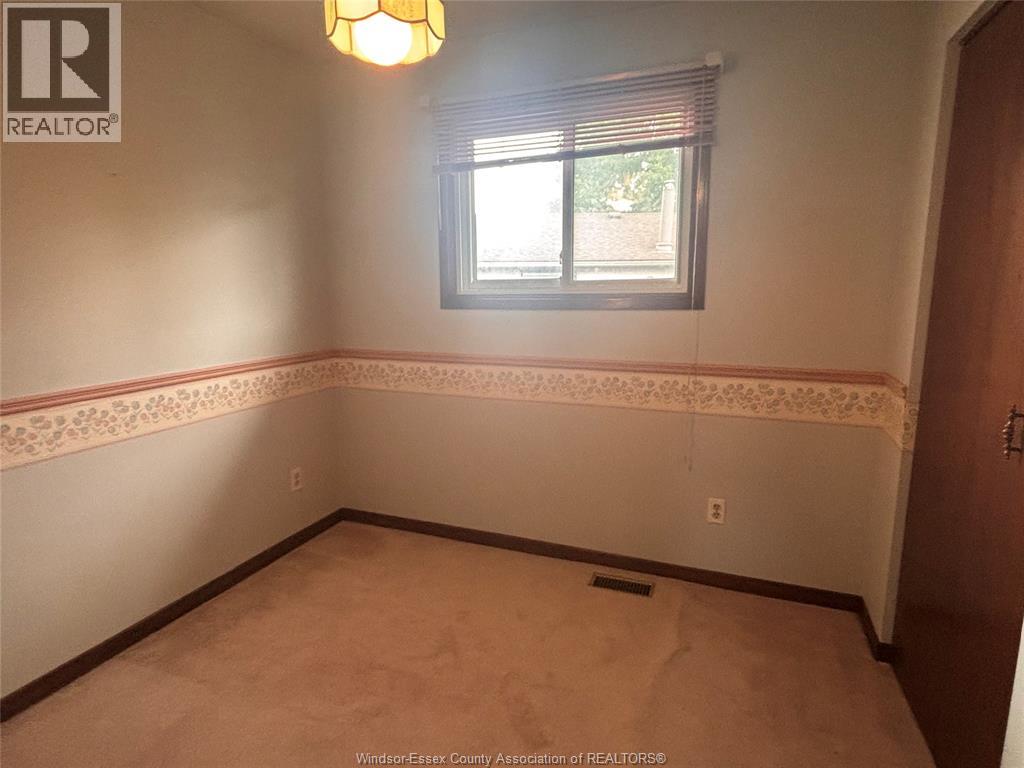2737 Bramley Crescent, Windsor, Ontario  N8W 4X2 - Photo 8 - 26014406