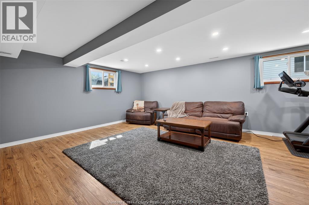 226 Edgewater Boulevard, Tecumseh, Ontario  N8N 2H2 - Photo 21 - 26014380