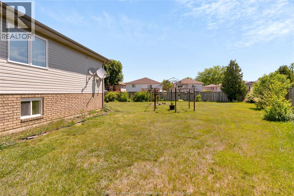 1078 Treverton, Windsor, Ontario  N8P 1S5 - Photo 32 - 26014424