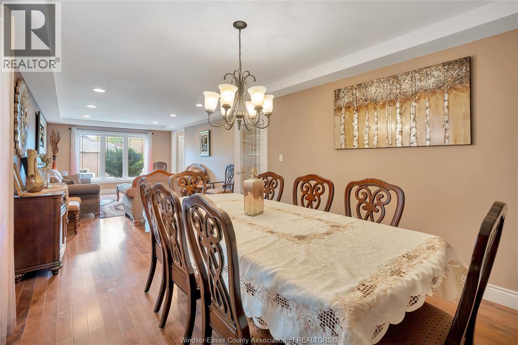 2264 Dandurand, Windsor, Ontario  N9E 4Z7 - Photo 13 - 26014425
