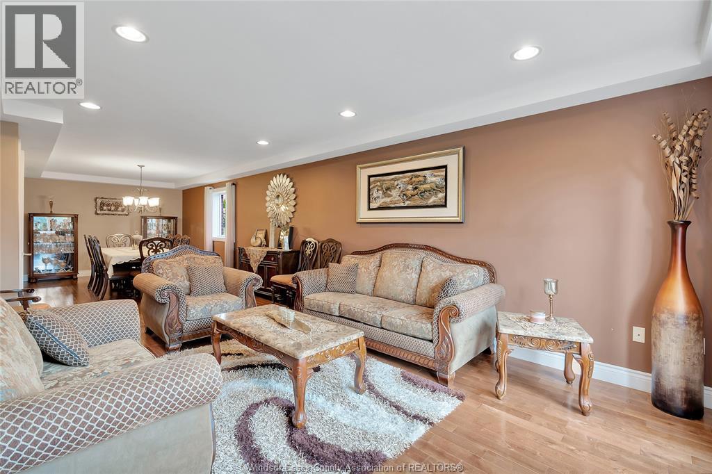 2264 Dandurand, Windsor, Ontario  N9E 4Z7 - Photo 15 - 26014425