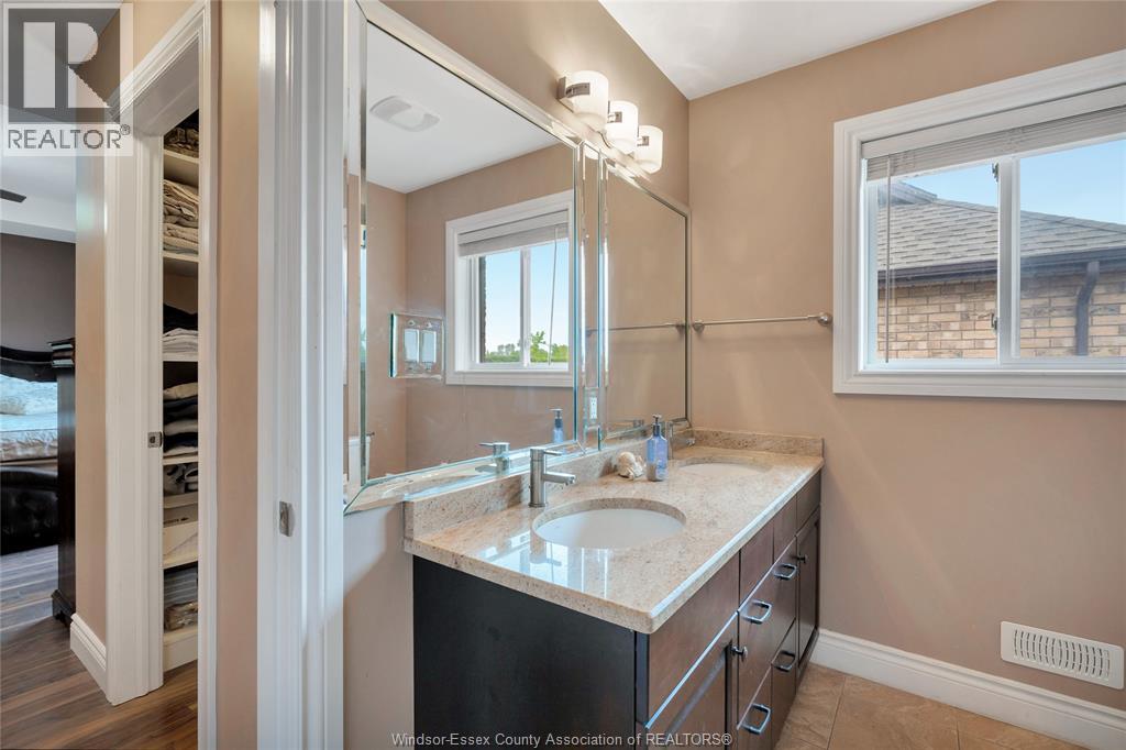 2264 Dandurand, Windsor, Ontario  N9E 4Z7 - Photo 19 - 26014425