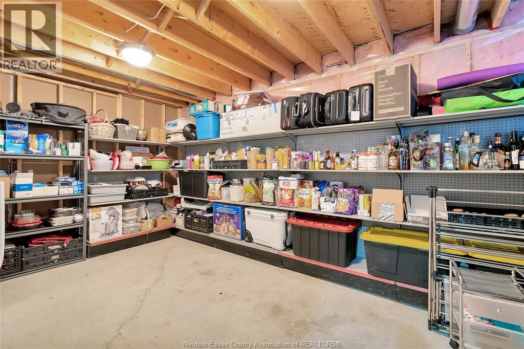 2264 Dandurand, Windsor, Ontario  N9E 4Z7 - Photo 33 - 26014425