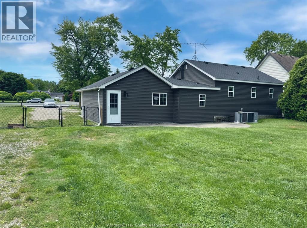 1052 County Rd 22, Lakeshore, Ontario  N8L 0E1 - Photo 21 - 26014317