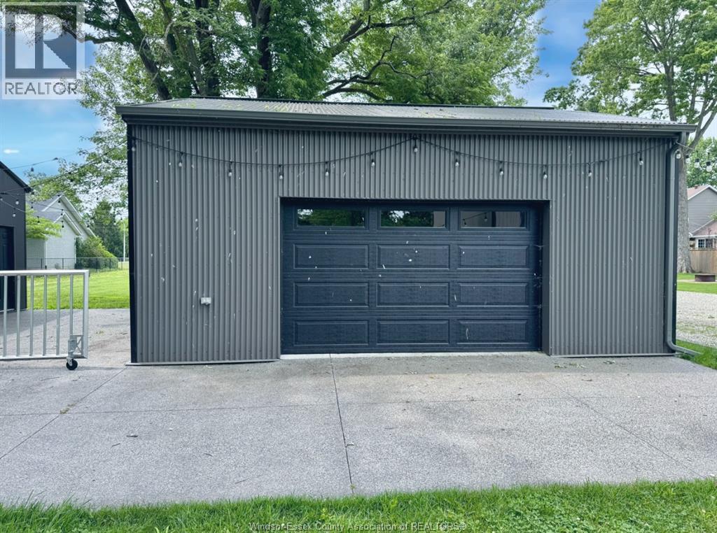 1052 County Rd 22, Lakeshore, Ontario  N8L 0E1 - Photo 33 - 26014317