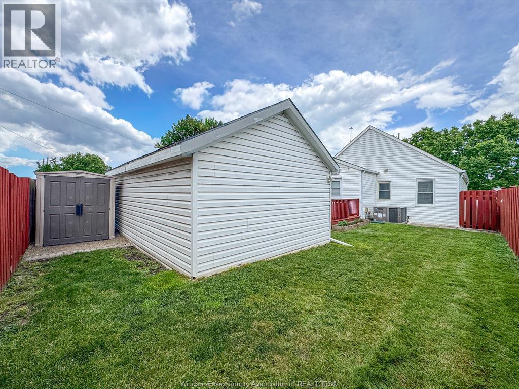 3603 Riberdy, Windsor, Ontario  N8W 3V9 - Photo 27 - 26014361