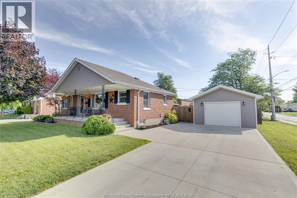 2790 Randolph Avenue, Windsor, Ontario  N9E 3C9 - Photo 1 - 26014461