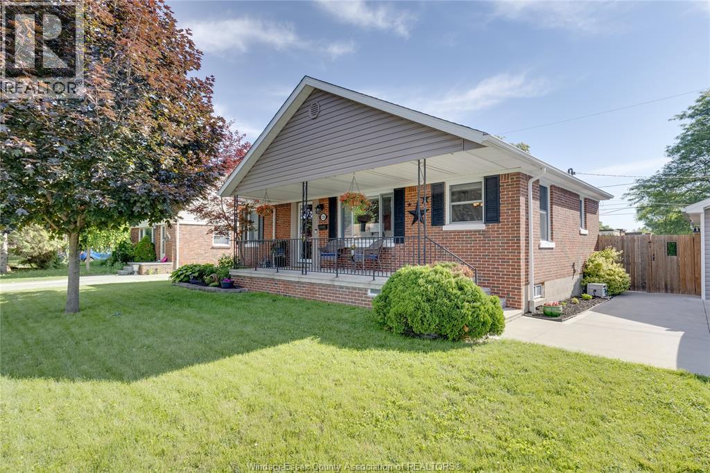 2790 Randolph Avenue, Windsor, Ontario  N9E 3C9 - Photo 2 - 26014461