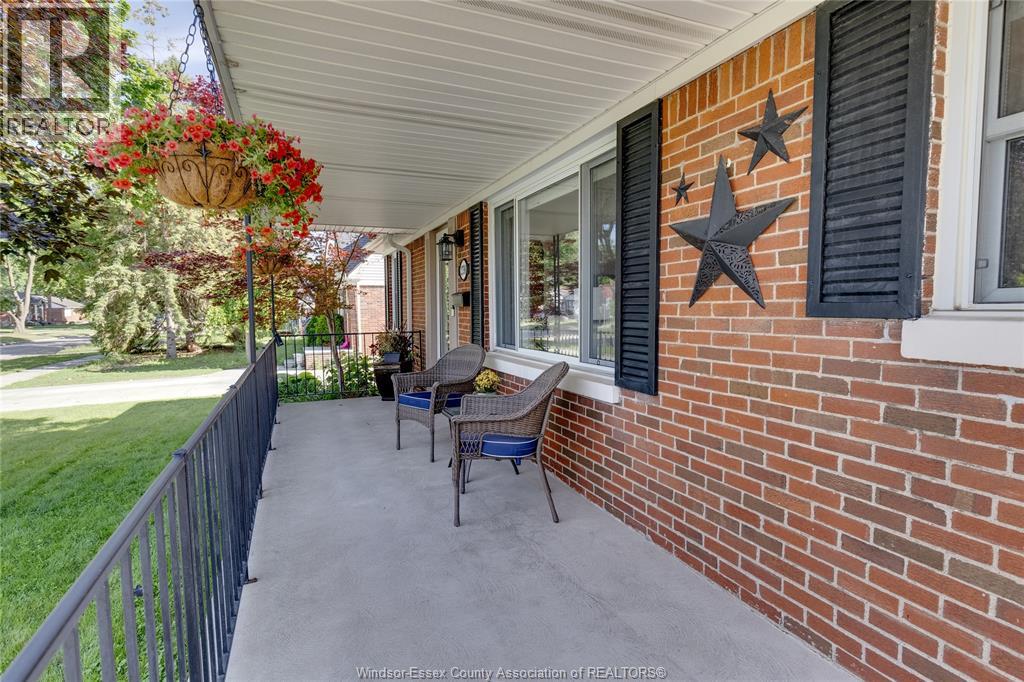 2790 Randolph Avenue, Windsor, Ontario  N9E 3C9 - Photo 4 - 26014461