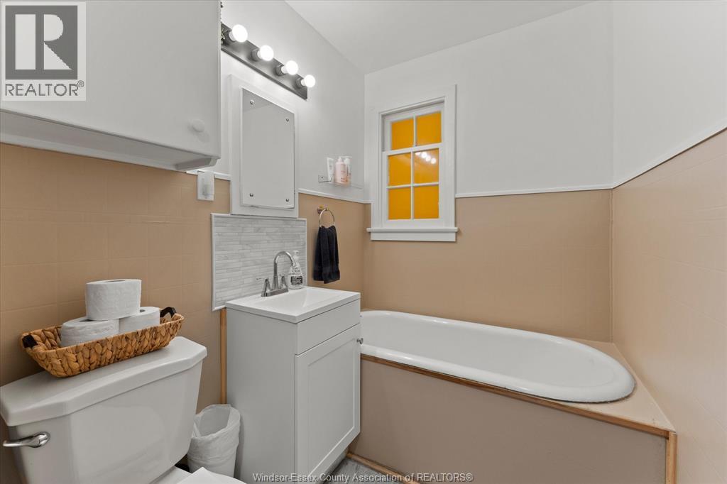 1588 Central Avenue, Windsor, Ontario  N8Y 3V8 - Photo 18 - 26014459
