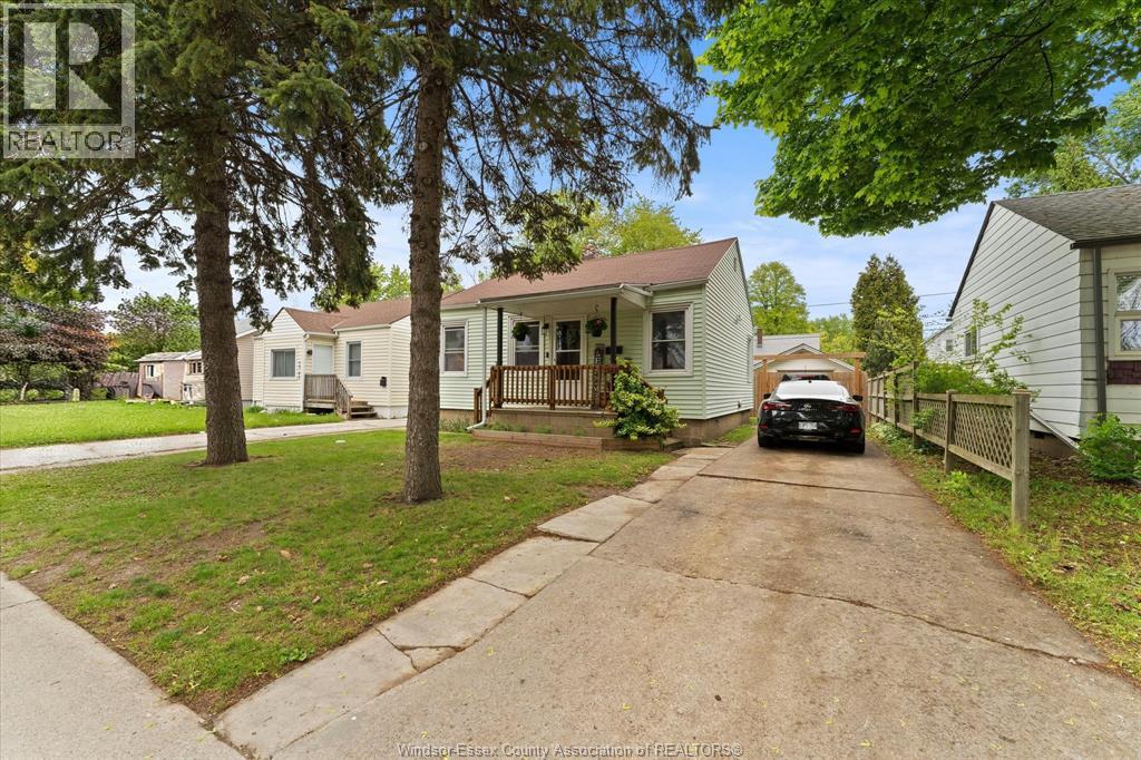 1588 Central Avenue, Windsor, Ontario  N8Y 3V8 - Photo 3 - 26014459