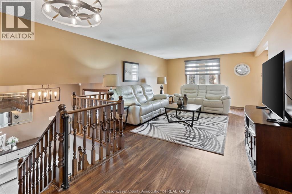 1251 Huntwick Place, Lasalle, Ontario  N9H 2B4 - Photo 4 - 26014415
