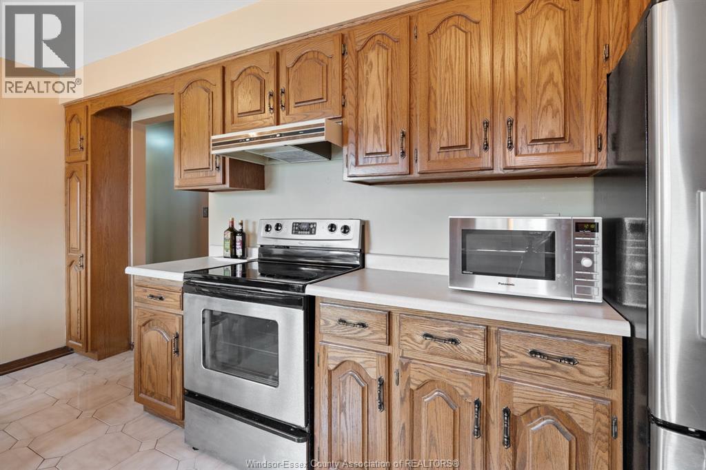 1251 Huntwick Place, Lasalle, Ontario  N9H 2B4 - Photo 9 - 26014415