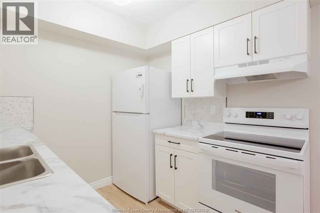 3355 Sandwich Unit# 102, Windsor, Ontario  N9C 1B2 - Photo 13 - 26014469