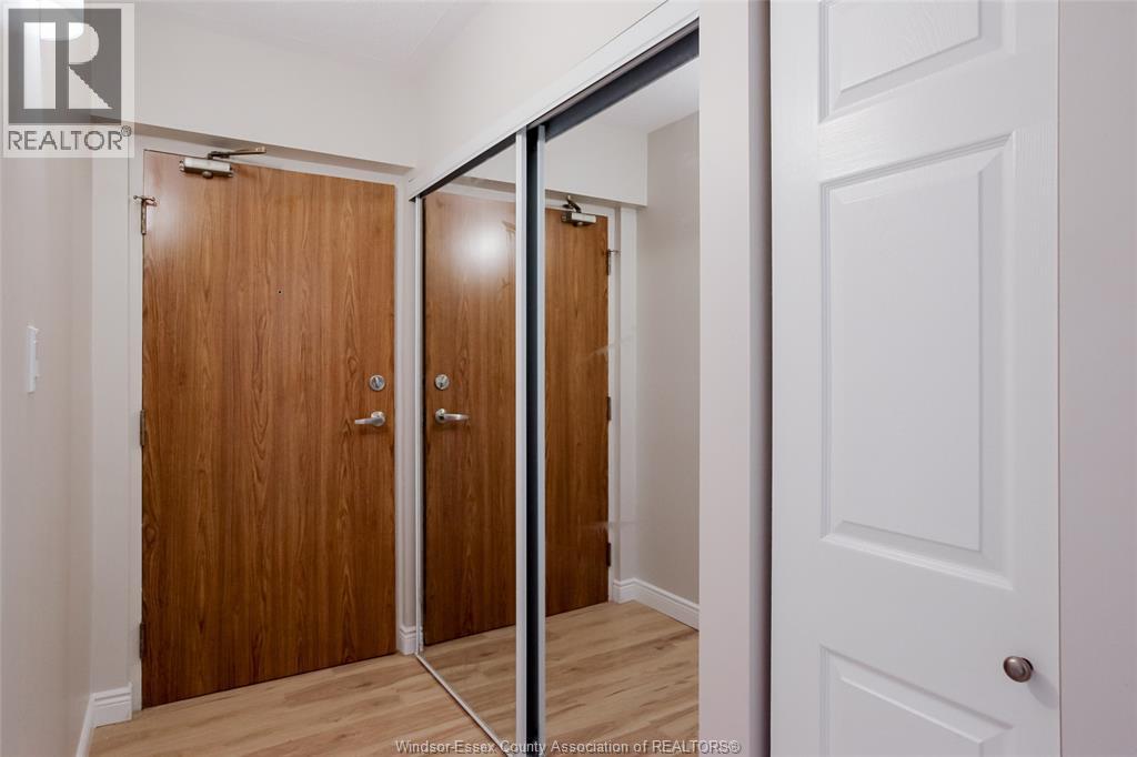 3355 Sandwich Unit# 102, Windsor, Ontario  N9C 1B2 - Photo 3 - 26014469