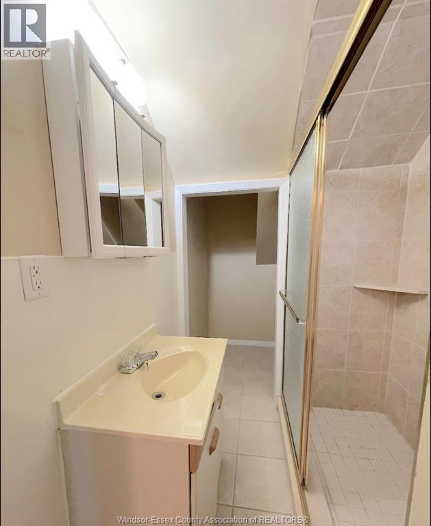 704 Bensette, Windsor, Ontario  N8X 2Z1 - Photo 24 - 26014493
