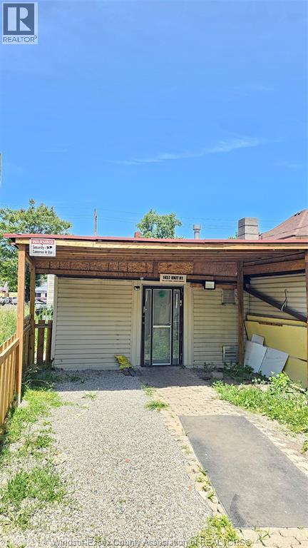 1457 UNIVERSITY AVENUE West Unit# R1, Windsor, Ontario
