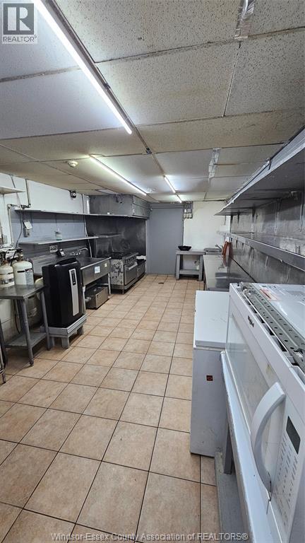 1457 University Avenue West Unit# R1, Windsor, Ontario  N9B 1B8 - Photo 2 - 26014428