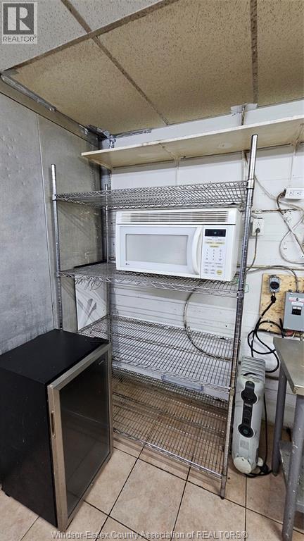 1457 University Avenue West Unit# R1, Windsor, Ontario  N9B 1B8 - Photo 7 - 26014428