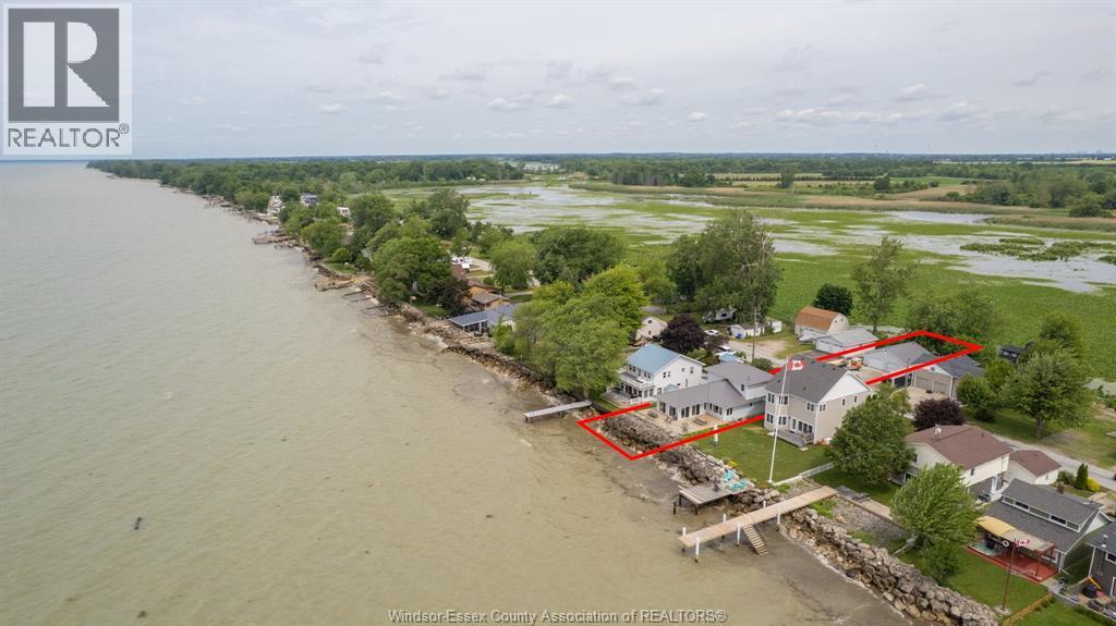 419 Lakeside, Amherstburg, Ontario  N0R 1G0 - Photo 2 - 26014497