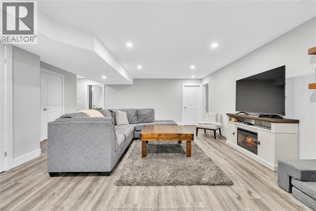 2 Olive, Leamington, Ontario  N8H 0E7 - Photo 28 - 26014507