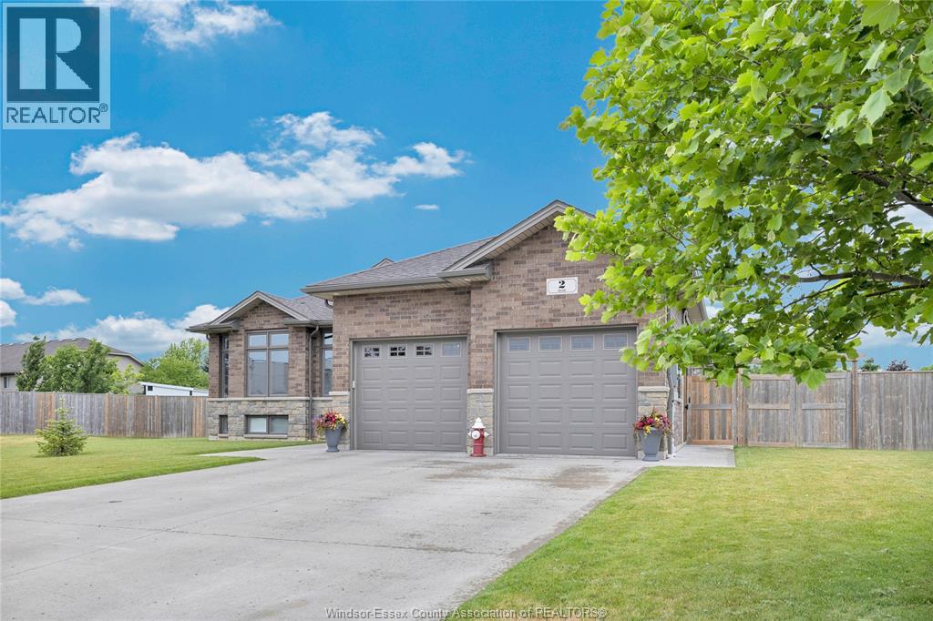 2 Olive, Leamington, Ontario  N8H 0E7 - Photo 3 - 26014507