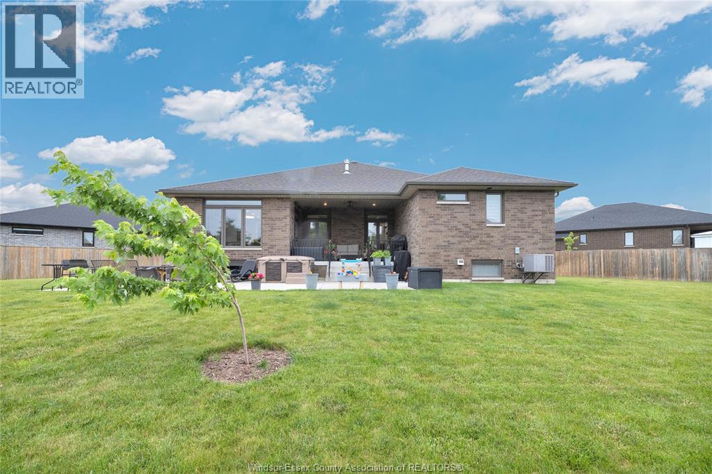 2 Olive, Leamington, Ontario  N8H 0E7 - Photo 36 - 26014507