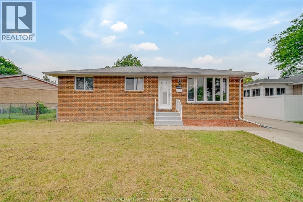 5210 Queen Elizabeth Drive, Windsor, Ontario  N8T 1N3 - Photo 2 - 26014186