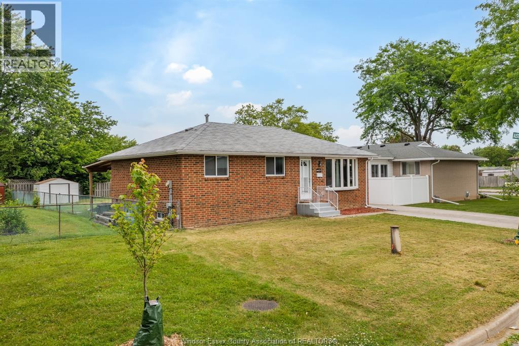 5210 Queen Elizabeth Drive, Windsor, Ontario  N8T 1N3 - Photo 37 - 26014186