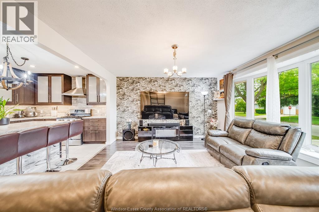 5210 Queen Elizabeth Drive, Windsor, Ontario  N8T 1N3 - Photo 6 - 26014186