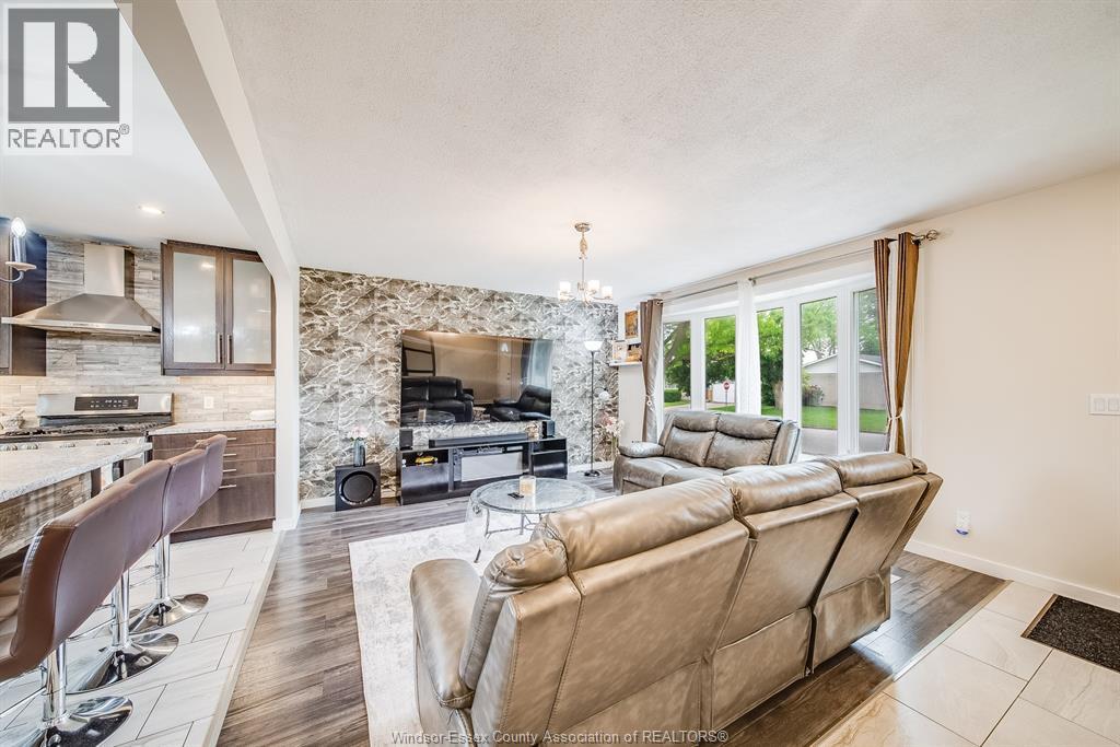 5210 Queen Elizabeth Drive, Windsor, Ontario  N8T 1N3 - Photo 7 - 26014186