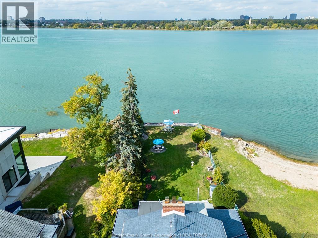 4182 Riverside Drive East, Windsor, Ontario  N8Y 1B5 - Photo 10 - 26014542
