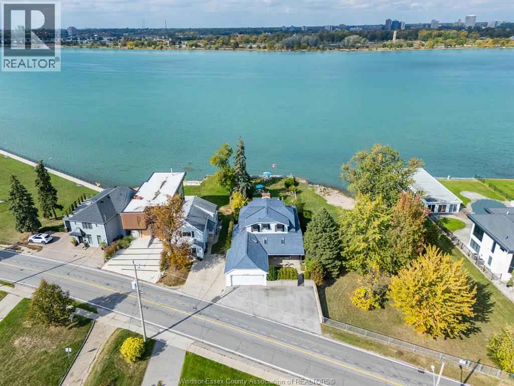 4182 Riverside Drive East, Windsor, Ontario  N8Y 1B5 - Photo 3 - 26014542