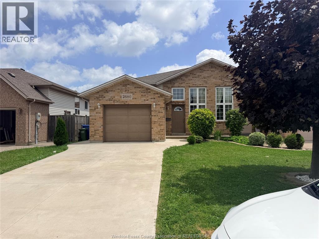 2680 TEEDIE, Windsor, Ontario