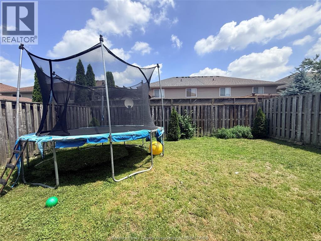 2680 Teedie, Windsor, Ontario  N8R 2K5 - Photo 11 - 26014577
